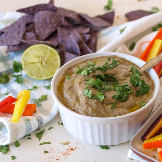 Creamy Avocado Black Bean Dip