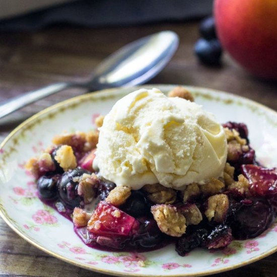 BLUEBERRY PEACH CRUMBLE