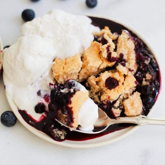 Paleo Vegan Blueberry Cobbler