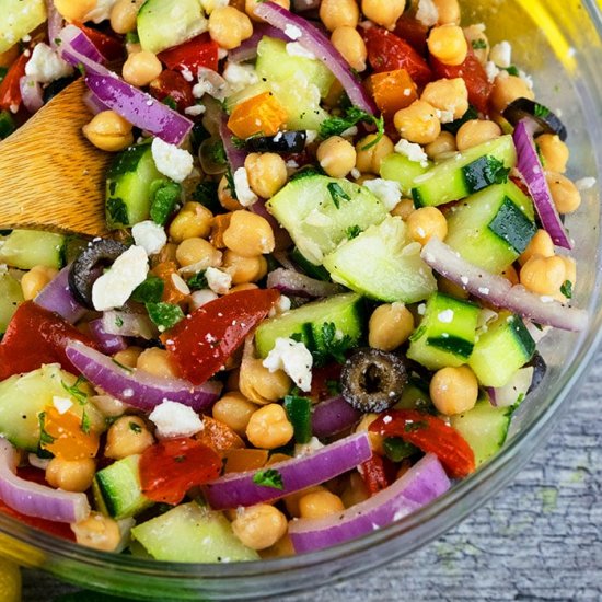 Mediterranean Chickpea Salad