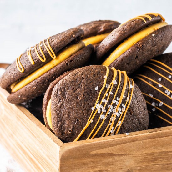 Salted Caramel Whoopie Pies