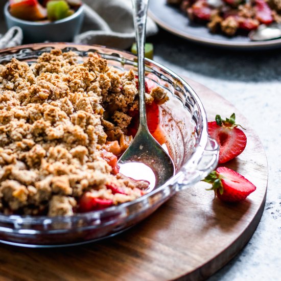 Strawberry Rhubarb Crisp