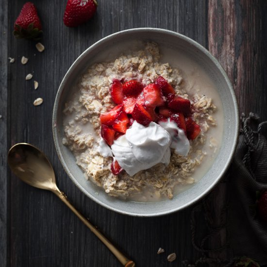 Strawberries & Cream Bircher Bowl