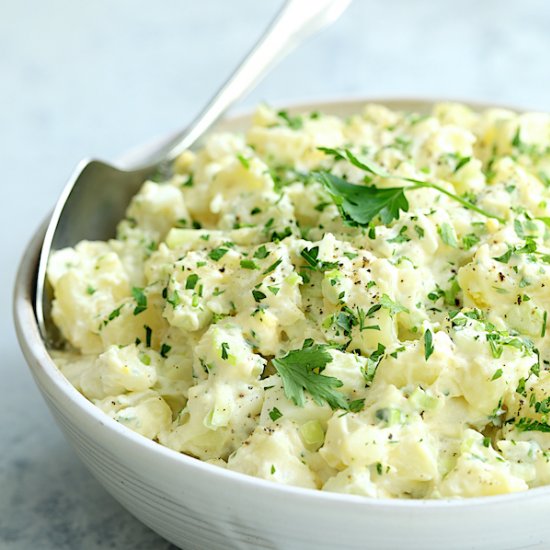 Cool & Creamy Potato Salad