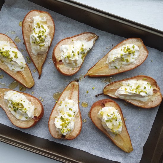 Baked Pears with Mascarpone Cream