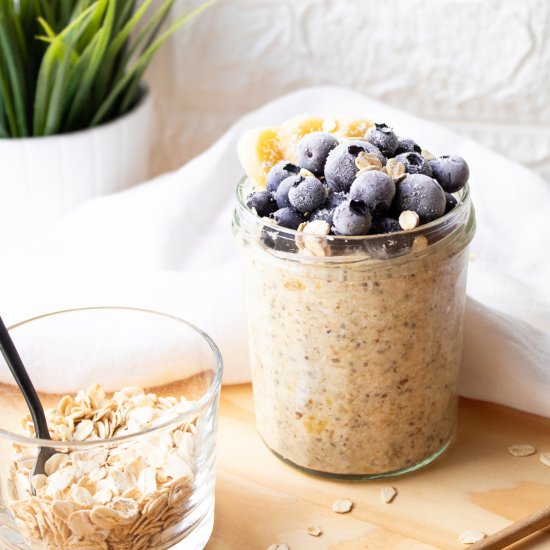 Healthy vegan overnight oat