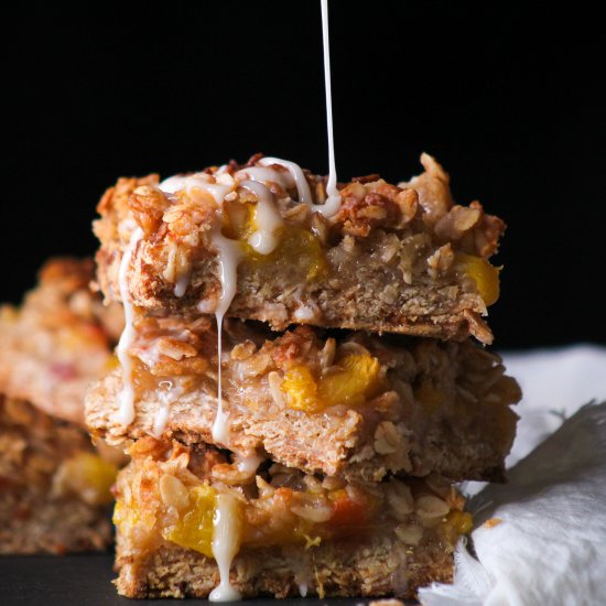 Peaches & Cream Crumble Bars