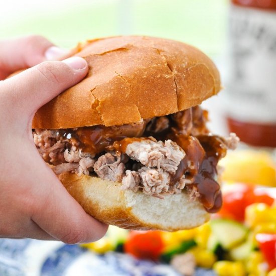 Crock Pot Pulled Pork