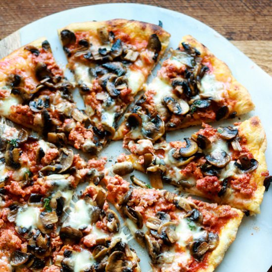 Pizza Funghi e Salsiccia (Mushroom