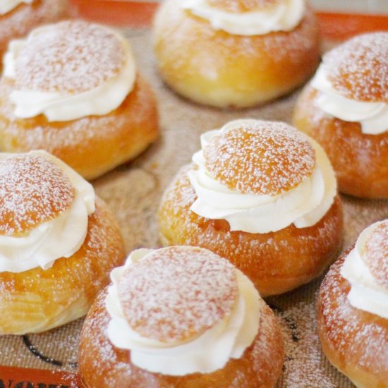 Semlor (Swedish Cardamom Buns)