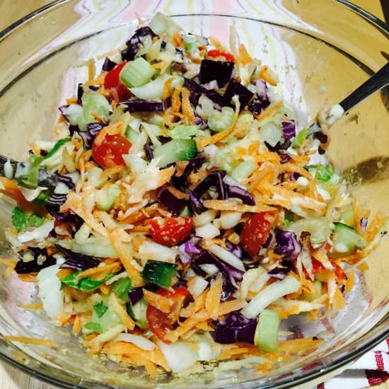 Red cabbage and carrot salad