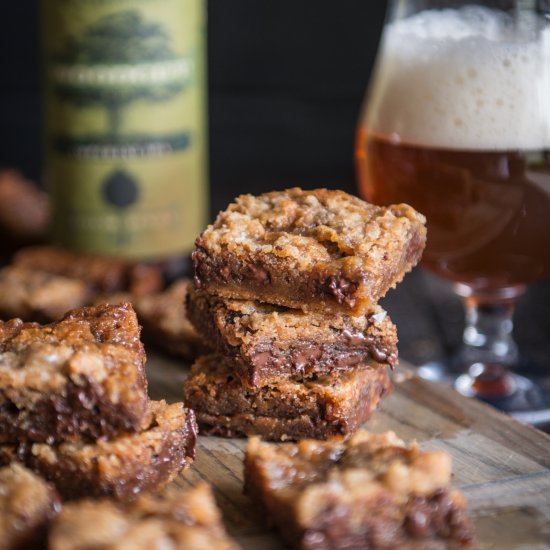 Chocolate Chip and Beer Caramel Bar