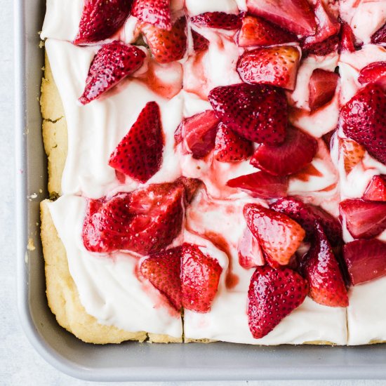 Sheet Pan Strawberry Shortcake