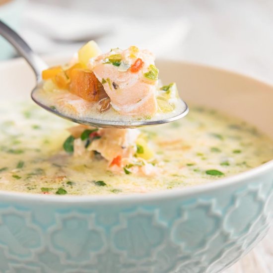 Slow Cooker Salmon Chowder