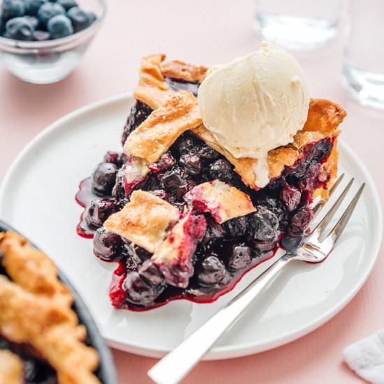 Easy Blueberry Pie