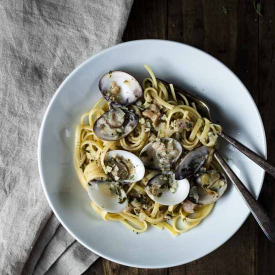 Linguine with White Clam Sauce