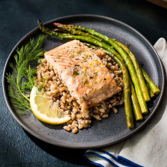 Lemon Dill Salmon and Asparagus