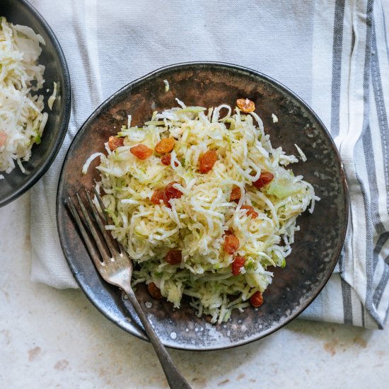 Kohlrabi and apple salad