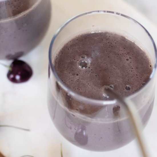 Vegan Protein Chocolate Smoothie