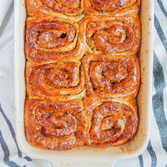 Golfeados (Venezuelan sticky buns)