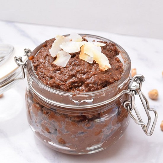 Chunky Chocolate Hummus