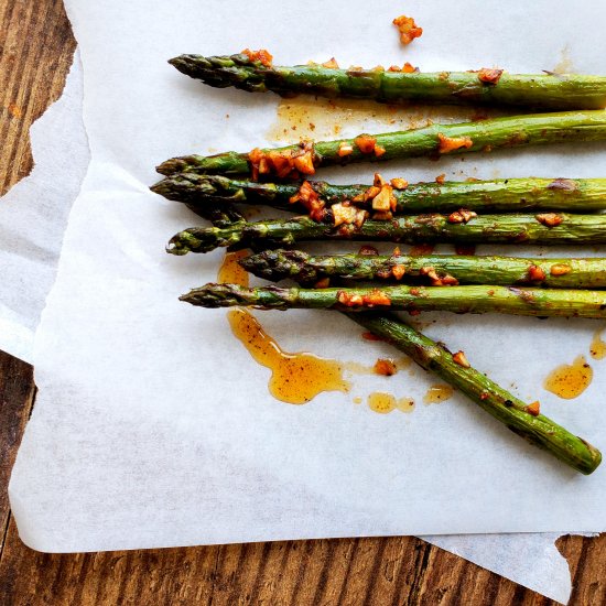 Roasted Asparagus w/ Smoked Paprika