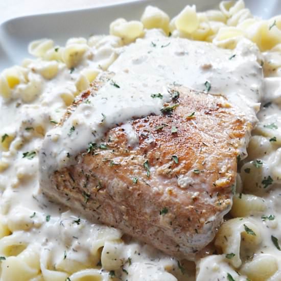 Salmon w/ Lemon & Dill Cream Sauce