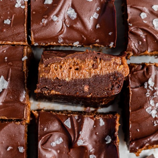 FUDGY VEGAN TURTLE BROWNIES