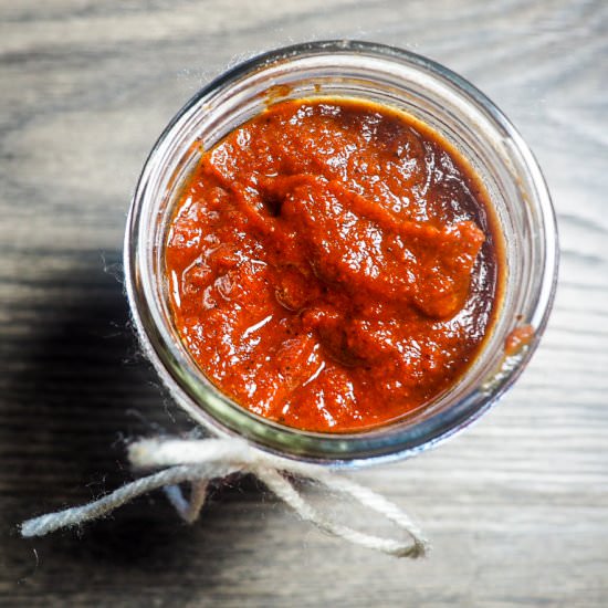 Sweet & Smoky Paleo Barbecue Sauce