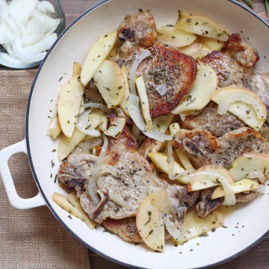 Pork Chops with Apples and Onions