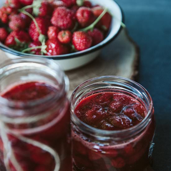 Easy and fast strawberry syrup