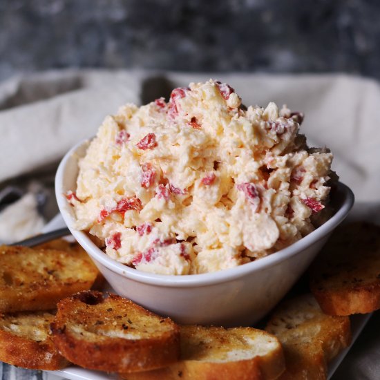 Smoked Gouda Pimento Cheese