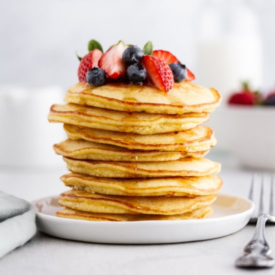 Fluffy Coconut Flour Pancakes