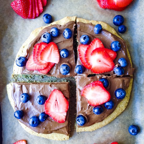 Healthy Vegan Dessert Pizza!