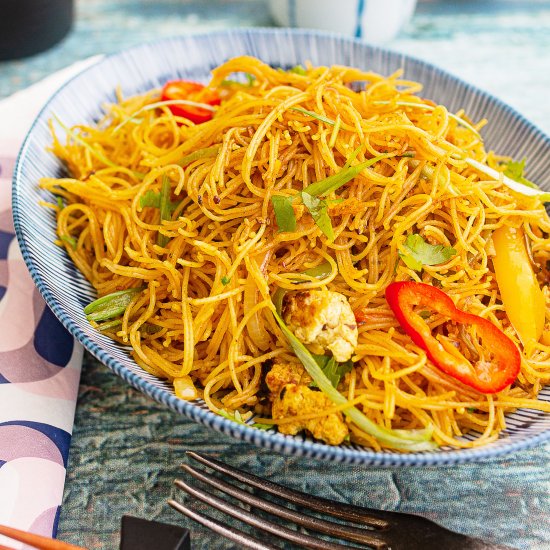 Vegan Singapore noodles