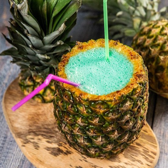 Pineapple And Blue Curacao Cocktail