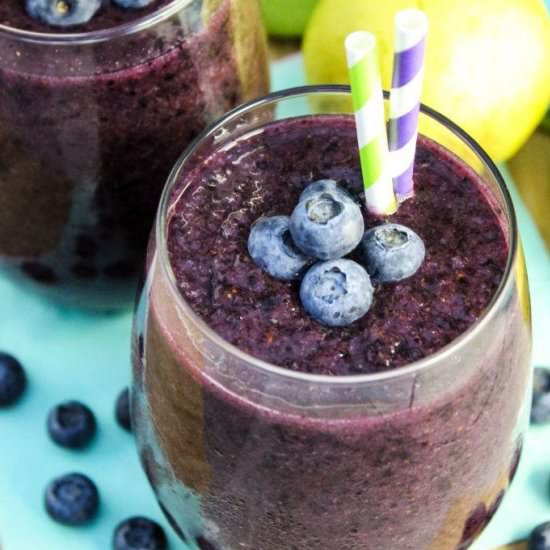 Healthy Blueberry Pear Smoothie