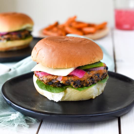 Southwestern Black Bean Burgers