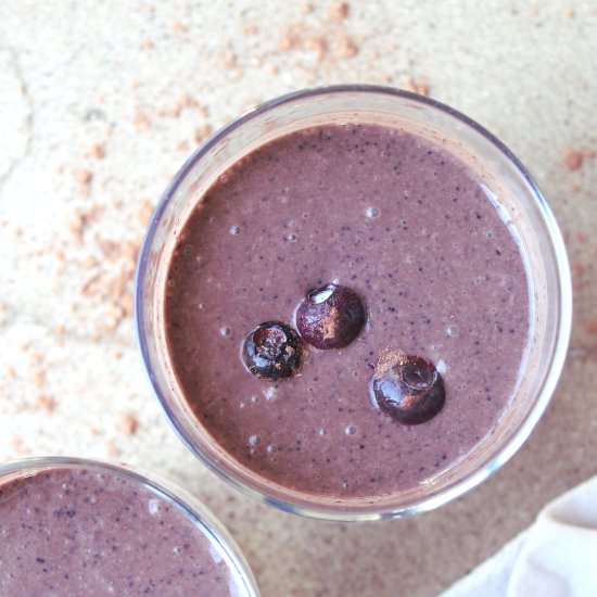 Cacao Blueberry Dessert Smoothie