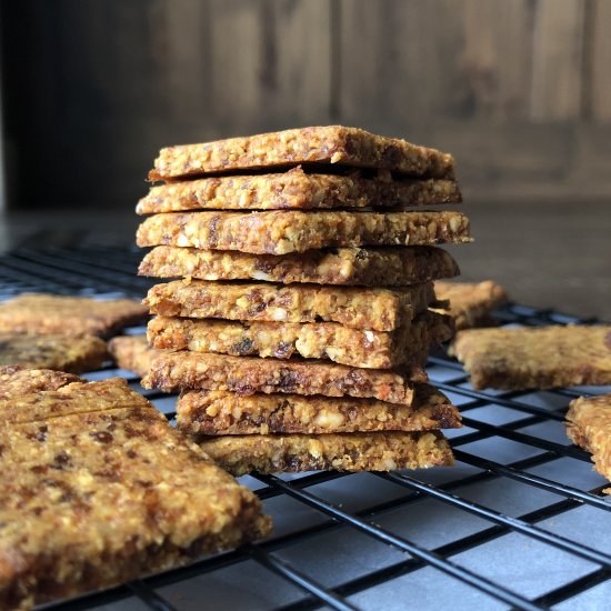 Carrot & Apricot Crackers