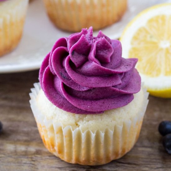 LEMON BLUEBERRY CUPCAKES