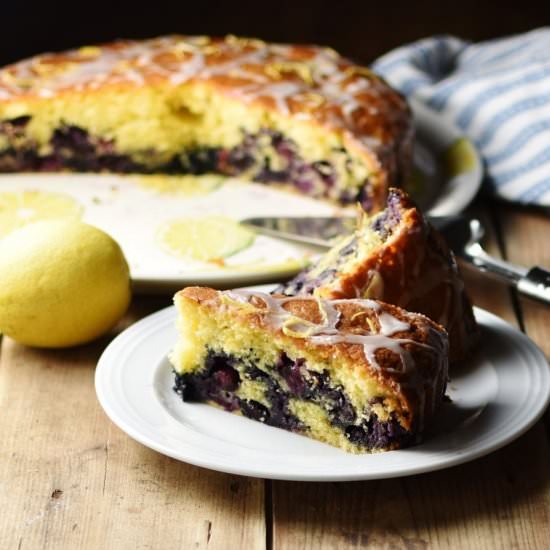 Easy Fresh Blueberry Cake