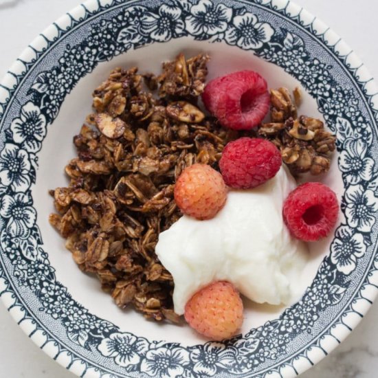 Chocolate Granola with Almonds