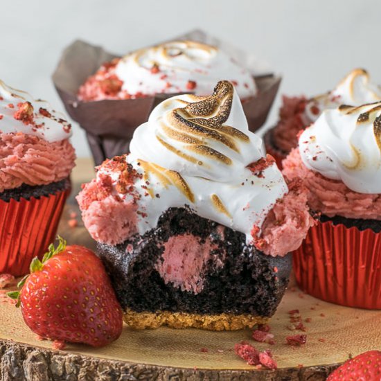 Strawberry S’mores Cupcakes