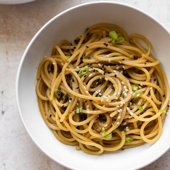 Garlic Ginger Noodles