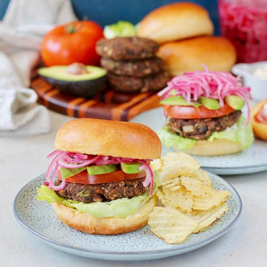 Chipotle Black Bean Burgers