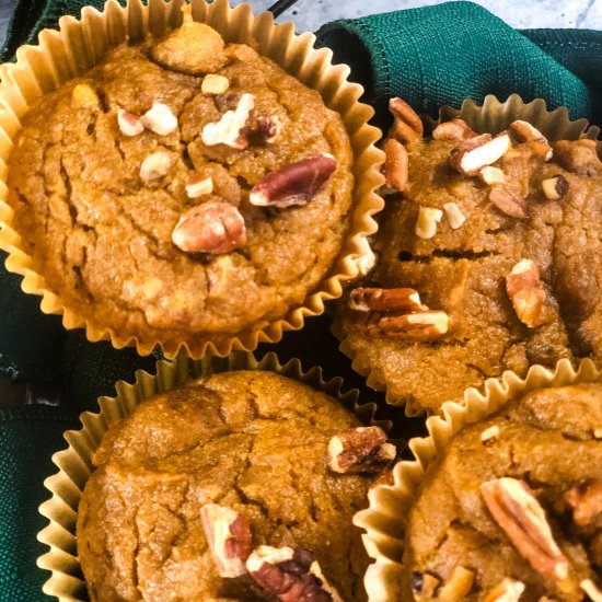 Vegan Pumpkin Muffins with Pecans