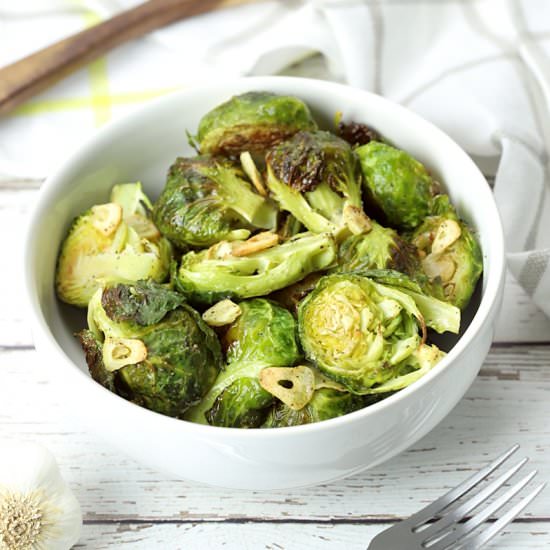 Roasted Brussels Sprouts and Garlic