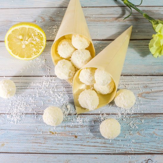 Easy Keto Lemon Bliss Balls