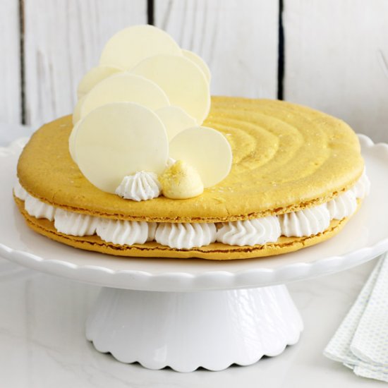 Lemon Macaron Cake